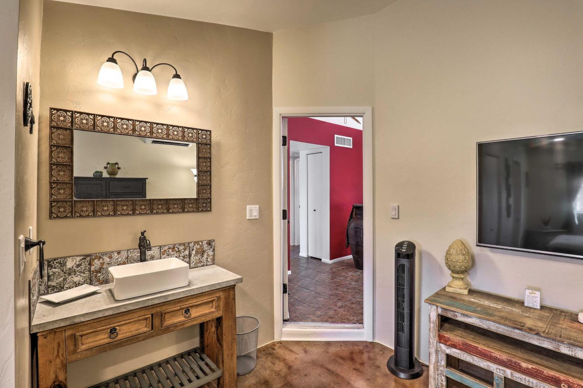 East Tucson House With Private Backyard And Fire Pit Villa Eksteriør bilde